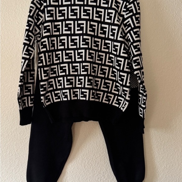 SWEATER SET: Black & White w/Matching Pants, EUC - Picture 4 of 16